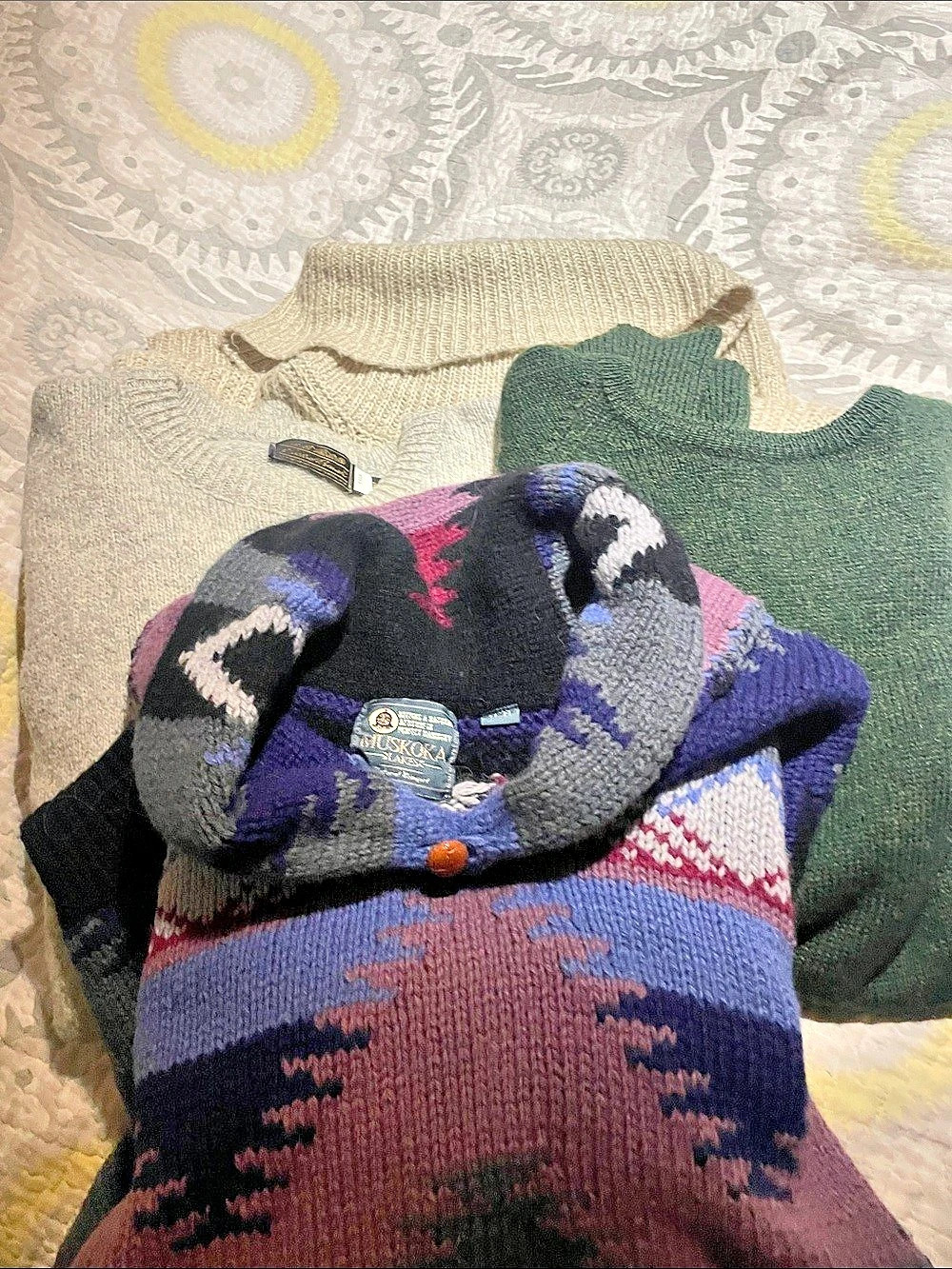 4 sweater medium bundle